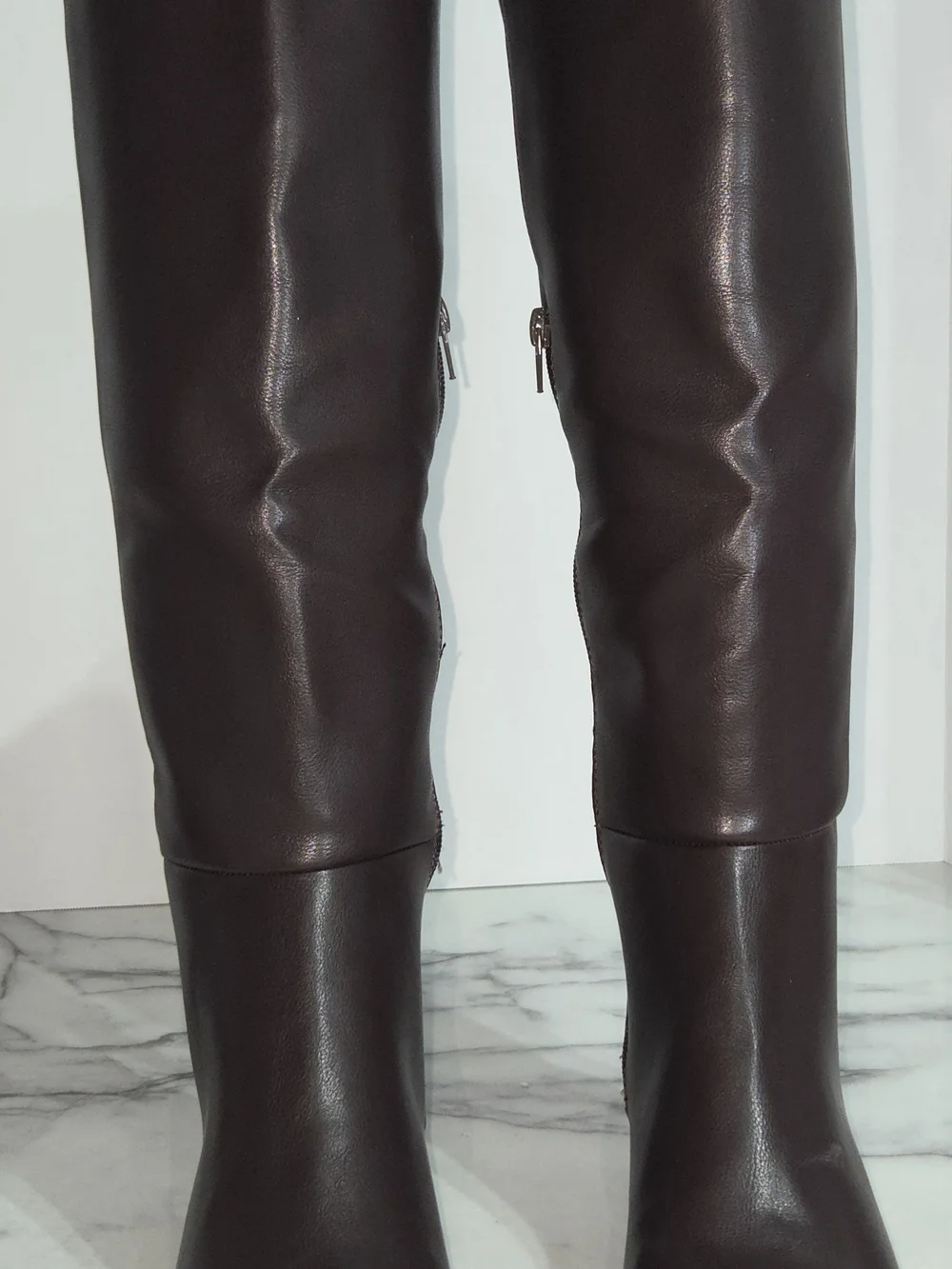 Sugar Women's Brown Knee High Riding Boots Round Toe Side Zip Faux Leather 6 M